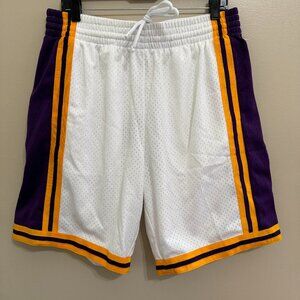 Mitchell & Ness NBA LA Lakers 1984-85 Swingman Basketball Shorts White Mens L